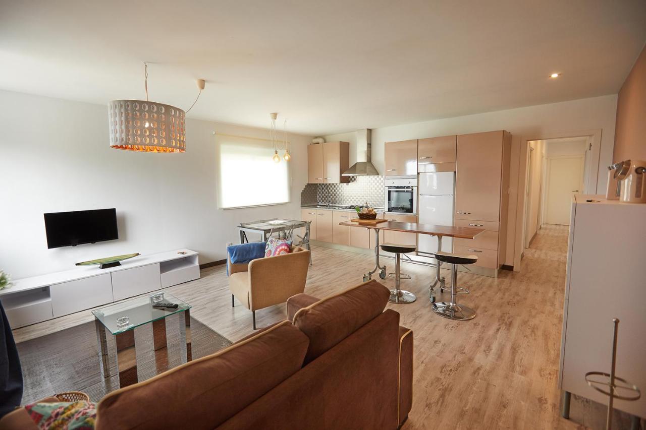 Apartamento En Viveiro Εξωτερικό φωτογραφία